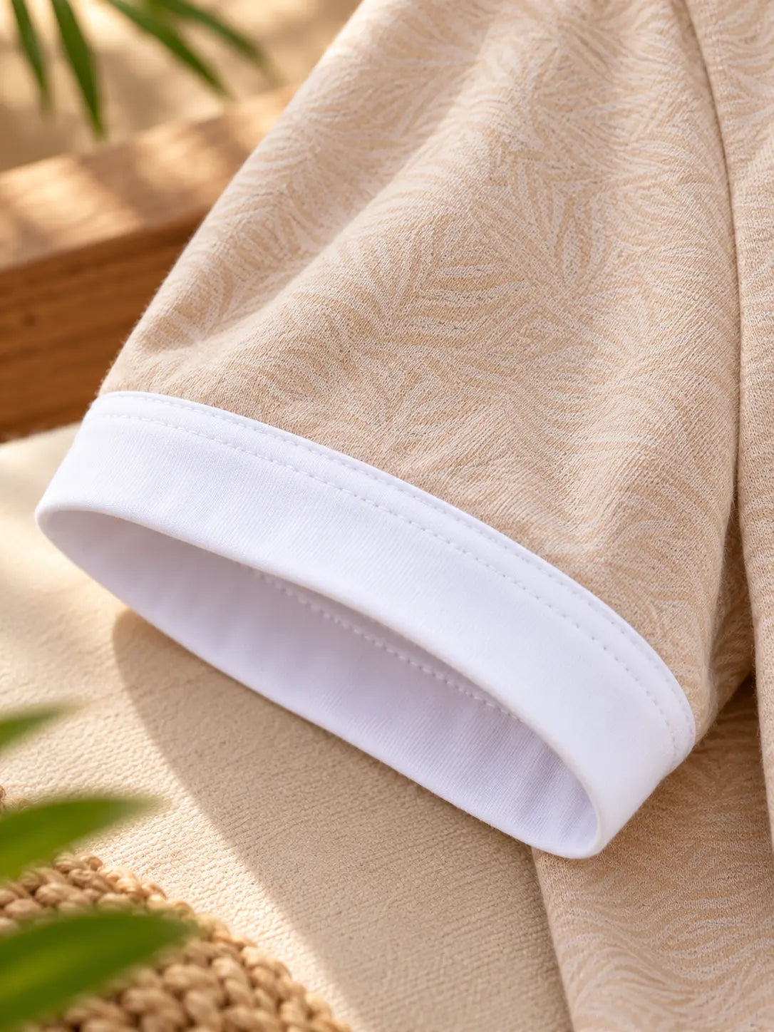 Détail finition manche blanche – Pyjama homme Brise Tropicale