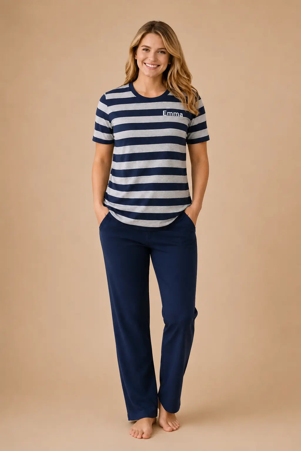 Pyjama femme - ensemble marin et sourire